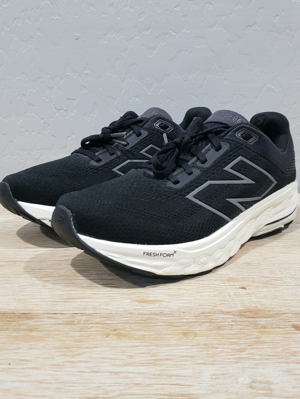 NEW BALANCE Women's Fresh Foam X 860v14 Running Shoes (10B/8.5D Men's) Black